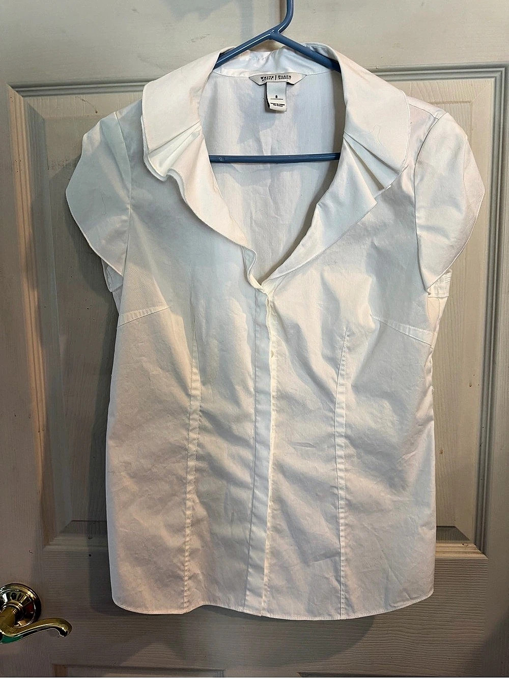 NWOT WHITE HOUSE BLACK MARKET White Button-Down Blouse Size Small